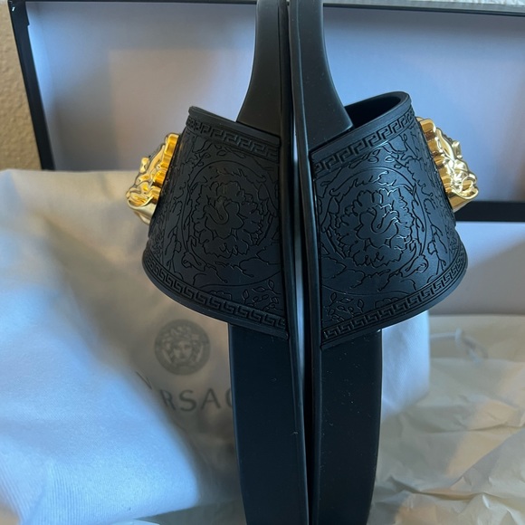 Versace all black brand new slippers. - Picture 6 of 11